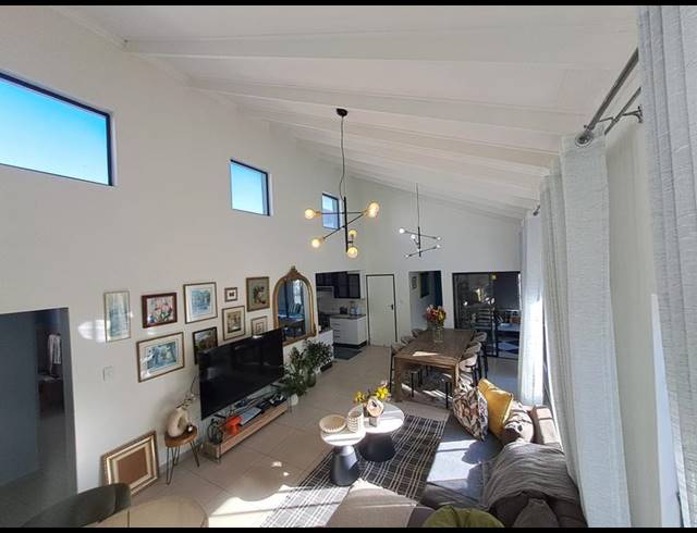 4 BEDROOM DUPLEX FOR SALE IN SUMMERSET
